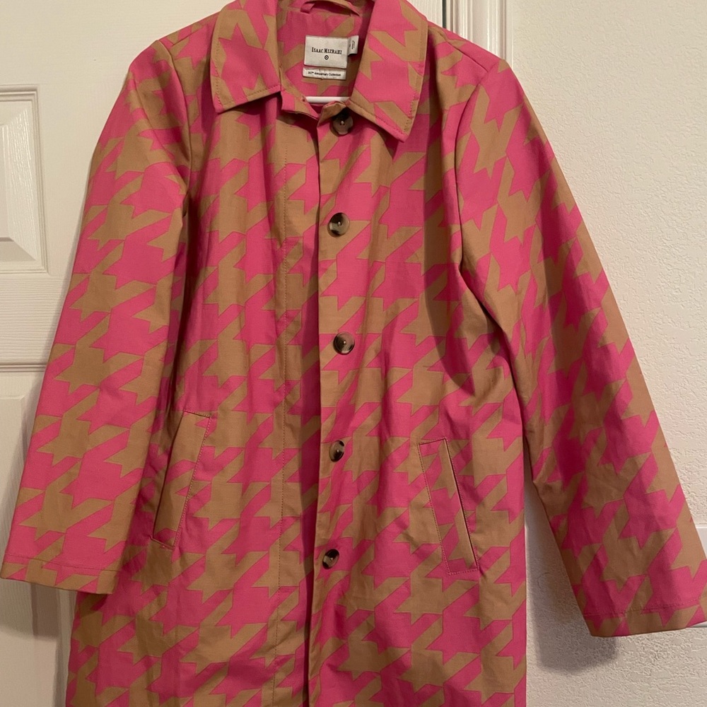 Isaac Mizhari raincoat